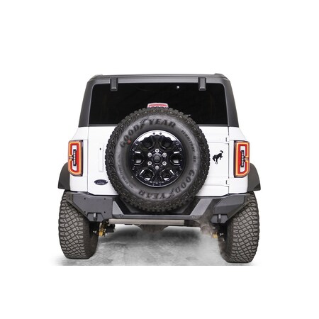 Fab Fours One Piece Design Direct Fit Mounting Hardware Included Without Grille Guard Without Winch Mount FB21-Y5251-1